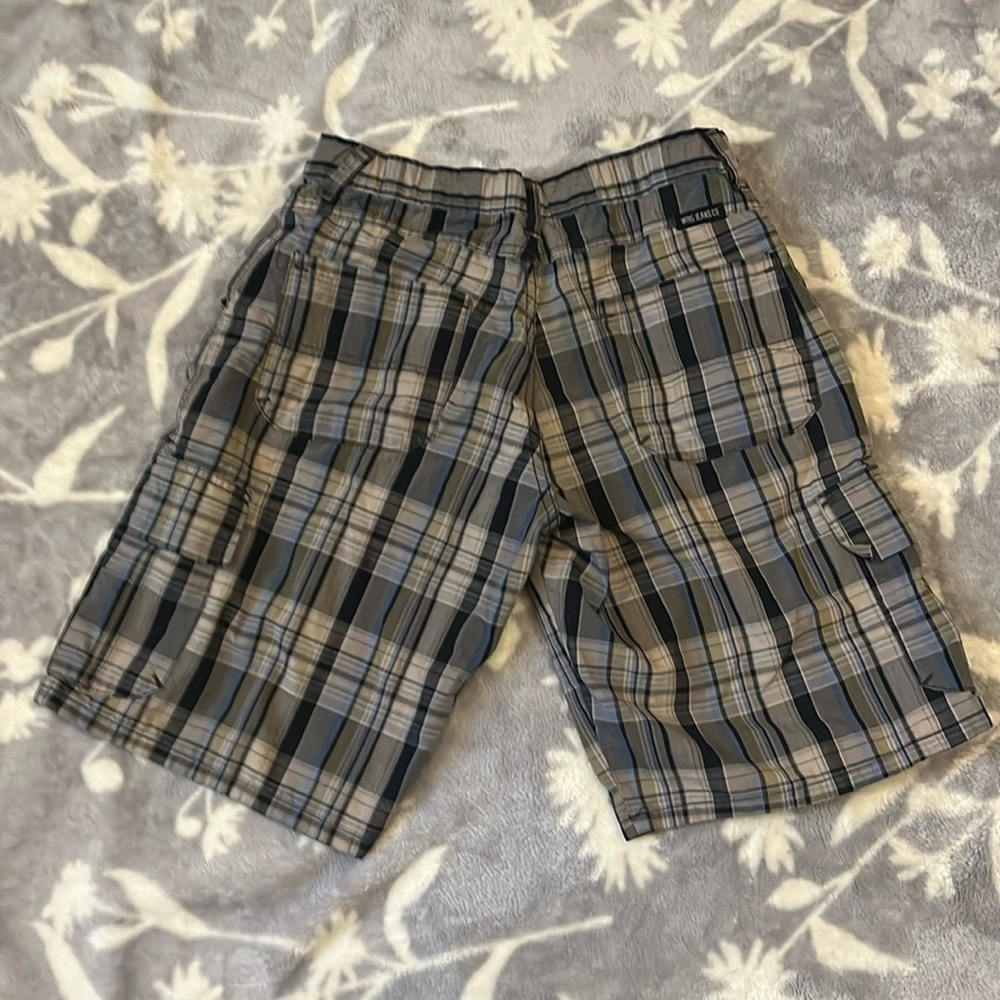 Bundle Boys Lands’End & Wrangler Cargo  Shorts - plaid size 12 - Picture 8 of 10